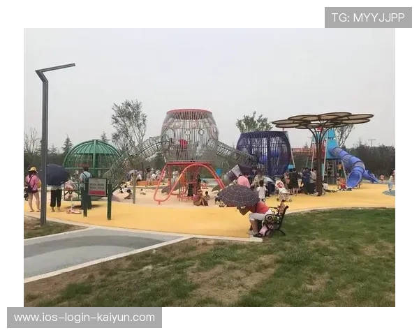 网球场馆举办家庭开放日提升社区互动，网球馆入场须知